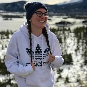 Meet your Posher, Ellie